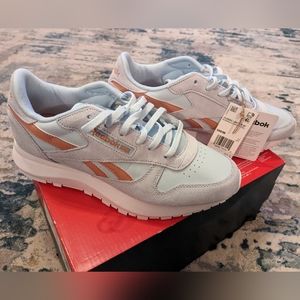 NWT Women's Reebok Classic Leather SP Sneaker